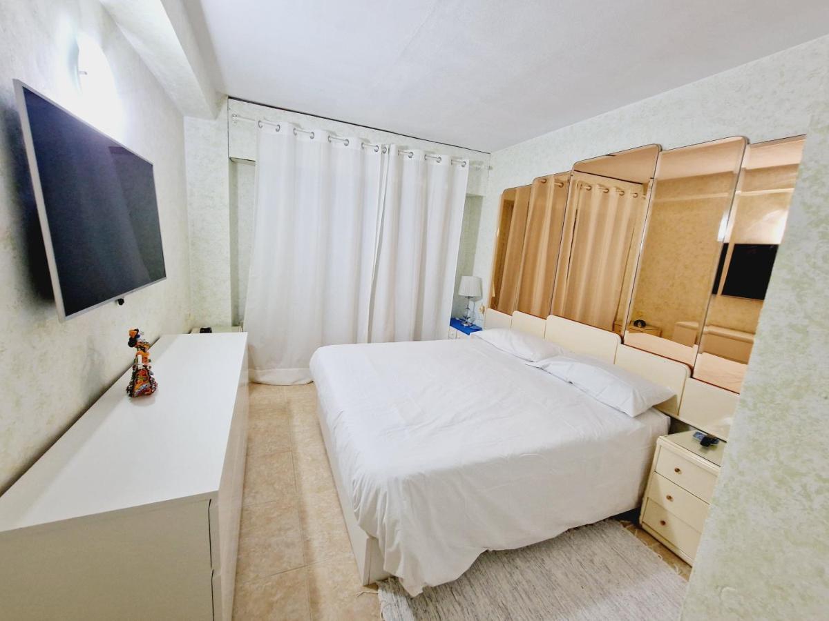 Arenales Edificio Bahia Apartment Ареналес дел Сол Екстериор снимка